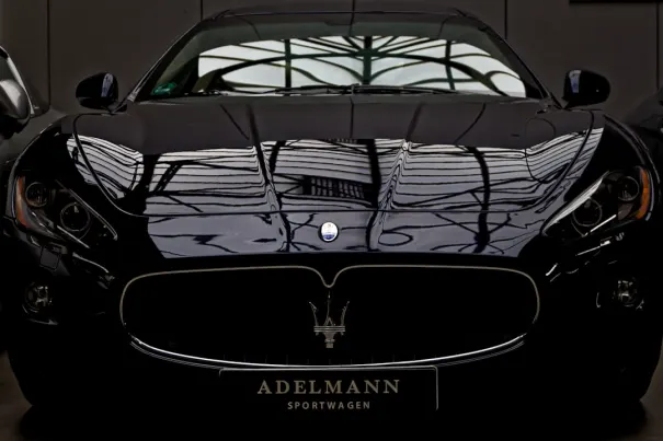 أول سلوتس كازينو تطبيق أندرويد/آي أو إس